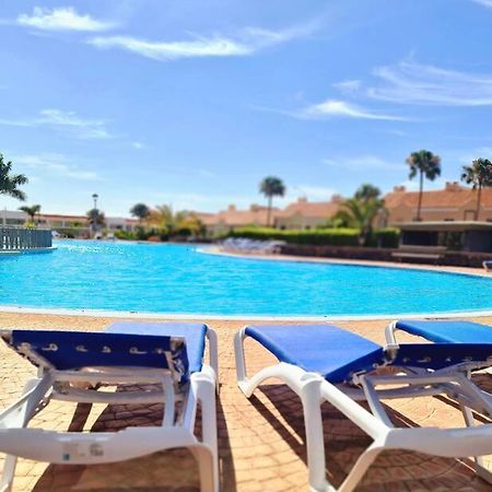 Homely Apt In Modern Building With Pool San Miguel de Abona Buitenkant foto