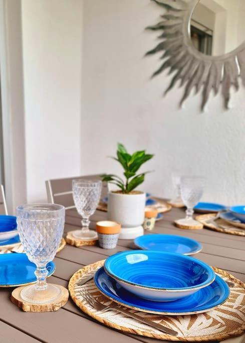 Homely Apt In Modern Building With Pool San Miguel de Abona Buitenkant foto