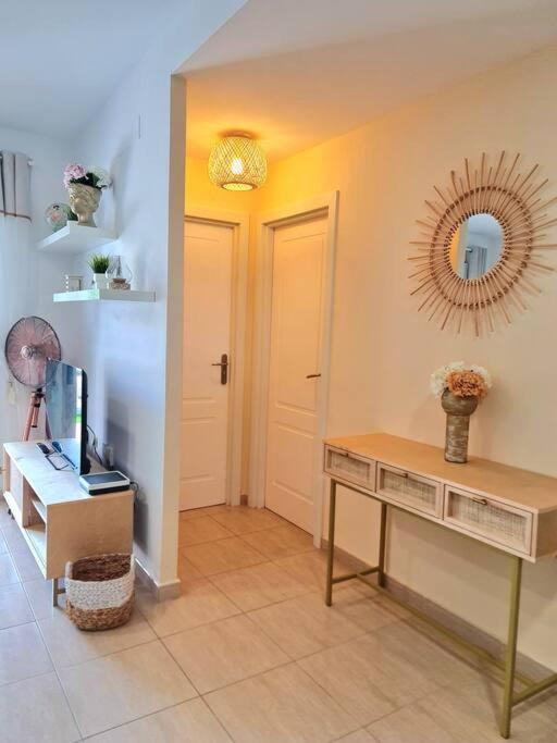 Homely Apt In Modern Building With Pool San Miguel de Abona Buitenkant foto