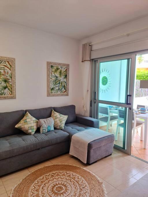Homely Apt In Modern Building With Pool San Miguel de Abona Buitenkant foto